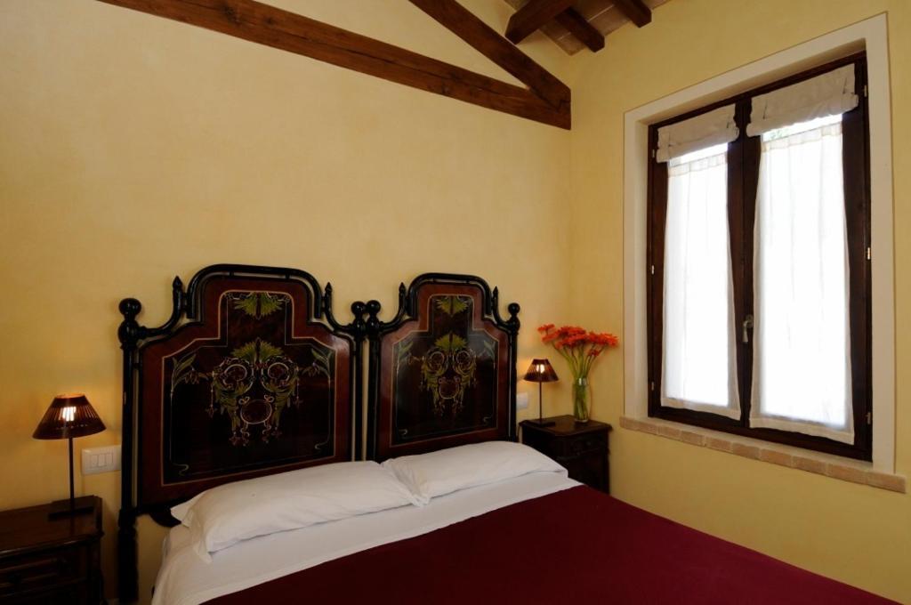 Agriturismo Le Case Assisi Exterior photo