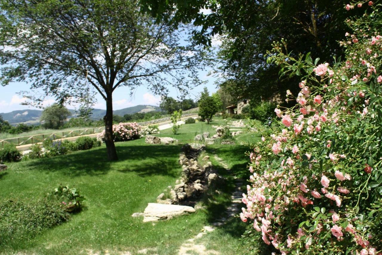 Agriturismo Le Case Assisi Exterior photo