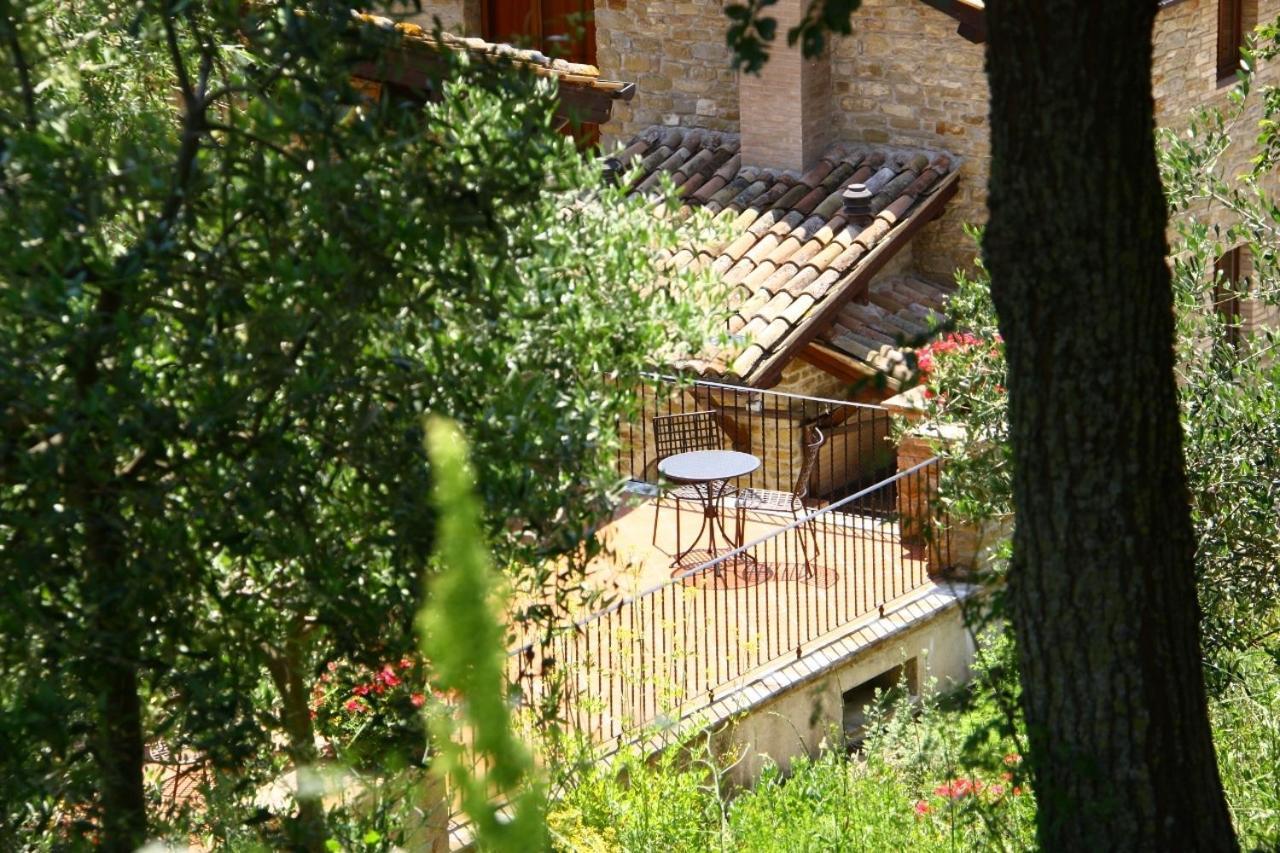 Agriturismo Le Case Assisi Exterior photo